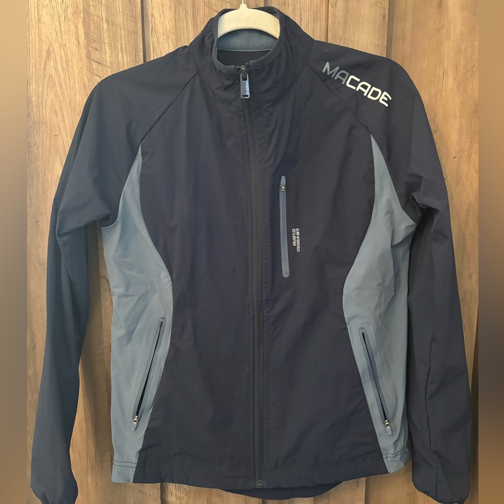 Macade Golf Wind Jacket